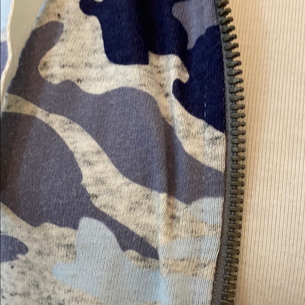 Nike Loose Fit Camouflage Print Hoodie Medium NWT - Picture 9 of 12